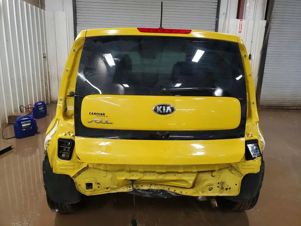2016 KIA SOUL +  