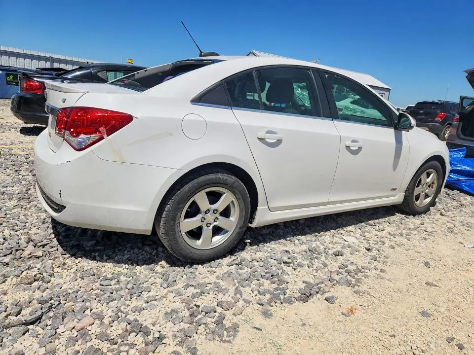 2015 CHEVROLET CRUZE LT  