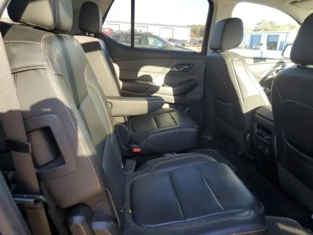 2021 CHEVROLET TRAVERSE LT  