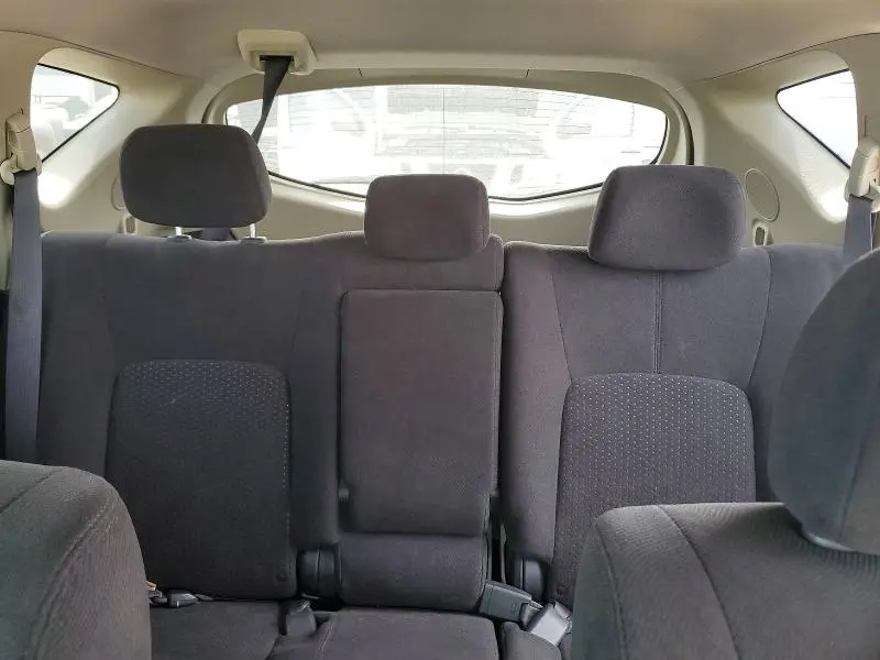 2010 NISSAN MURANO S  