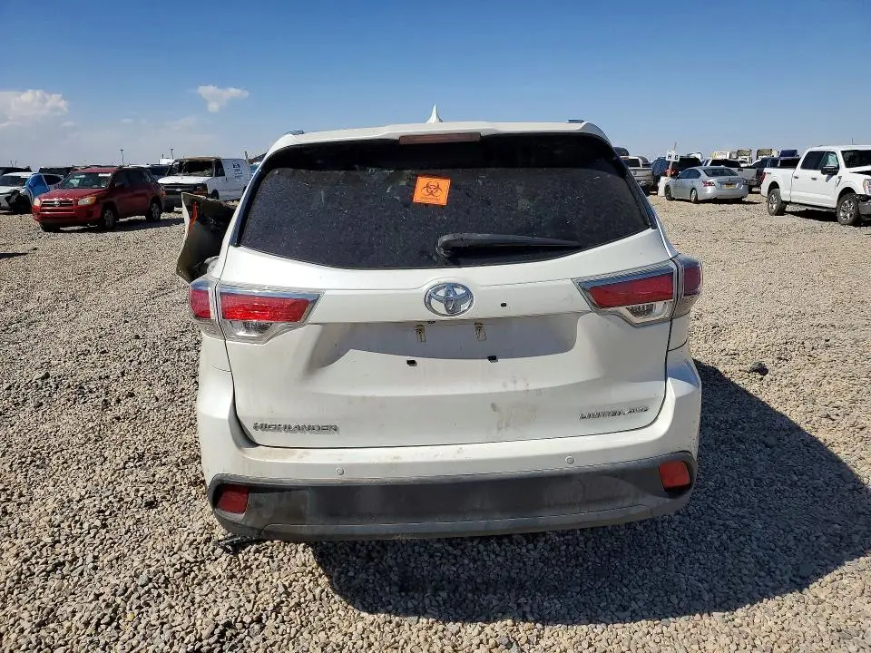 2016 TOYOTA HIGHLANDER LIMITED PLATINUM  