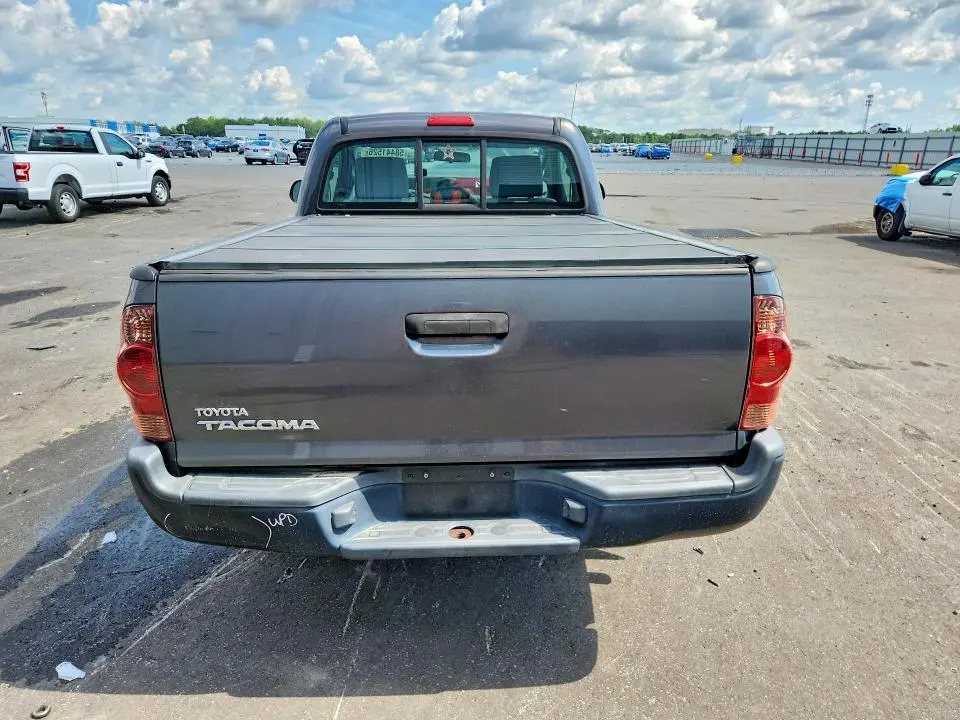 2014 TOYOTA TACOMA BASE  