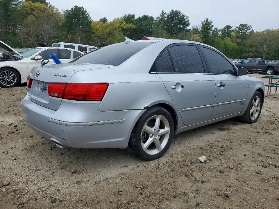 2010 HYUNDAI SONATA SE V6  