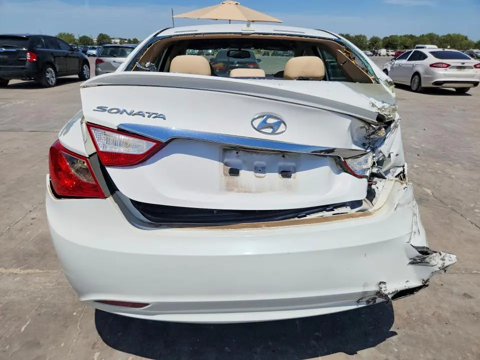 2013 HYUNDAI SONATA GLS  