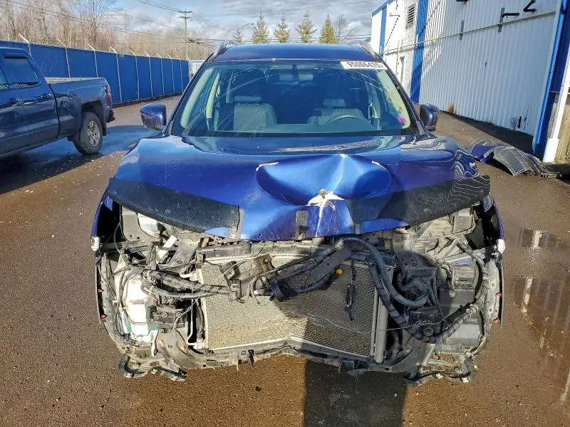 2017 NISSAN ROGUE SV  