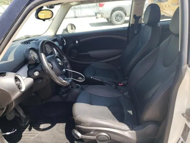 2012 MINI COOPER   