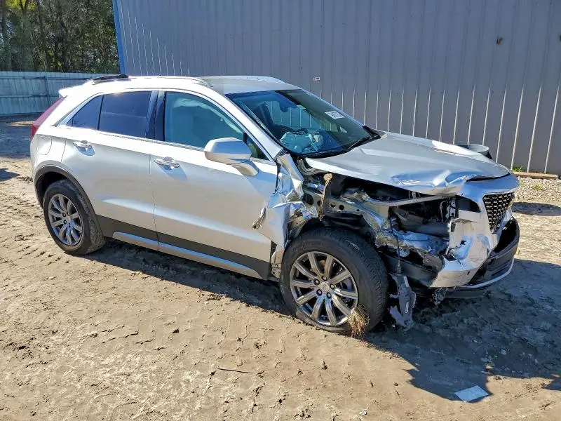 2020 CADILLAC XT4 PREMIUM LUXURY  