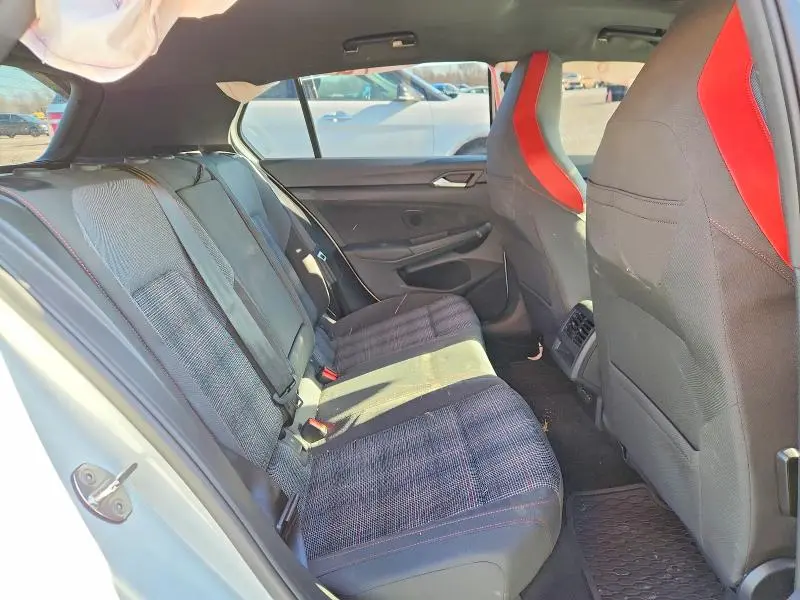 2024 VOLKSWAGEN GTI SE  