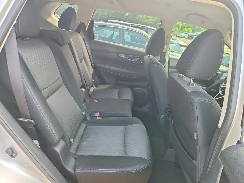 2017 NISSAN ROGUE   