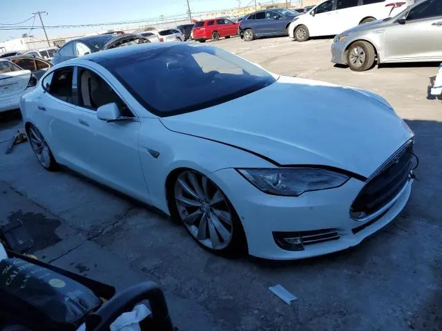 2015 TESLA MODEL S 85  