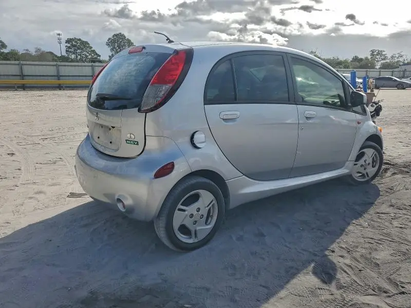 2016 MITSUBISHI I MIEV ES  