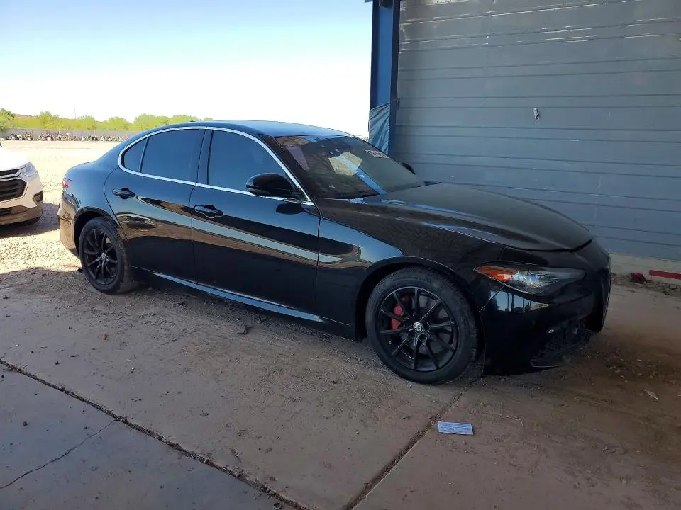 2020 ALFA ROMEO GIULIA   