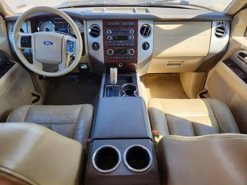 2011 FORD EXPEDITION XLT  