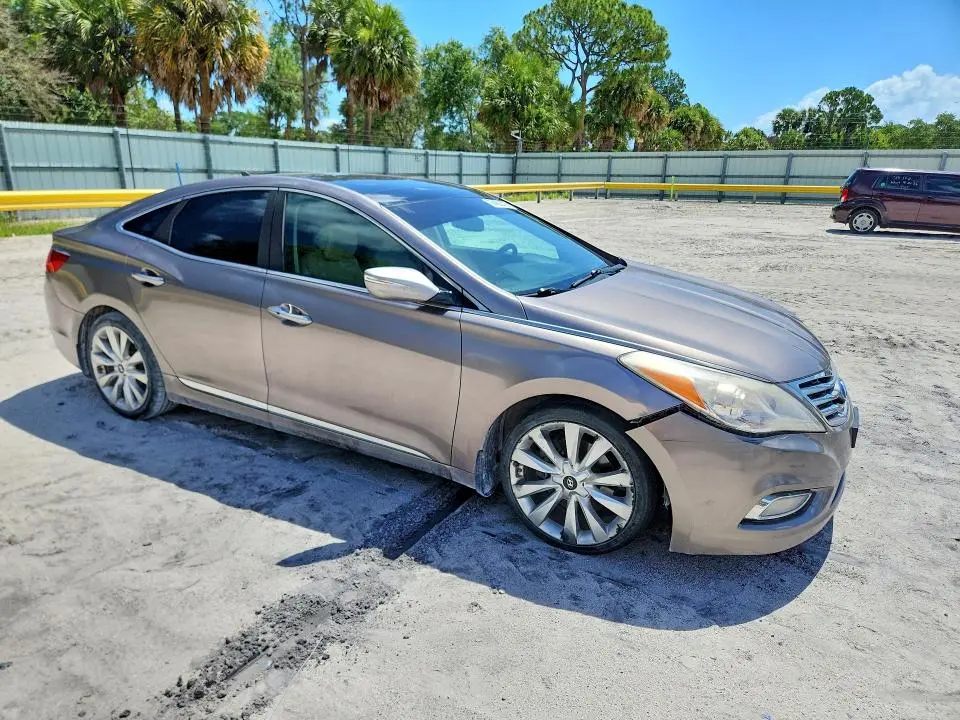 2013 HYUNDAI AZERA BASE  