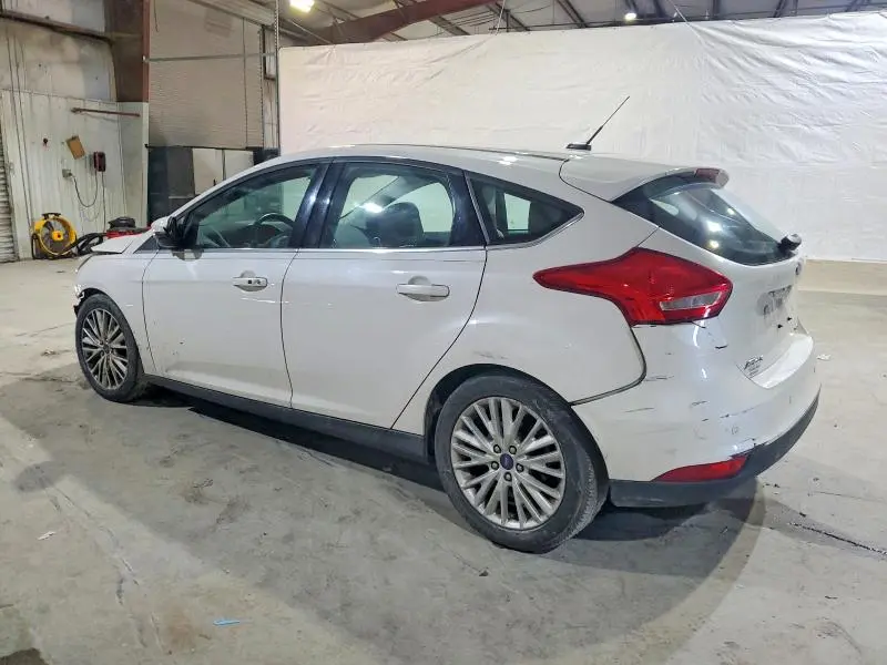 2016 FORD FOCUS TITANIUM  