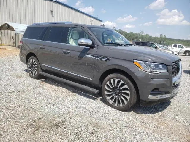2022 LINCOLN NAVIGATOR L BLACK LABEL  