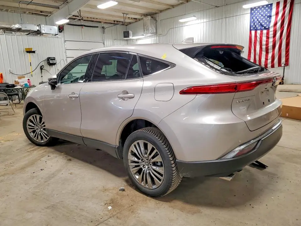 2023 TOYOTA VENZA LIMITED  