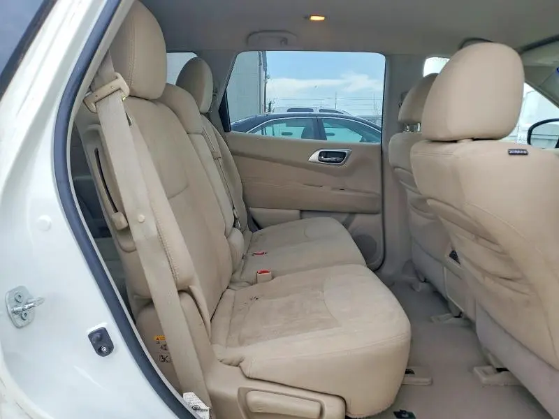 2013 NISSAN PATHFINDER S  