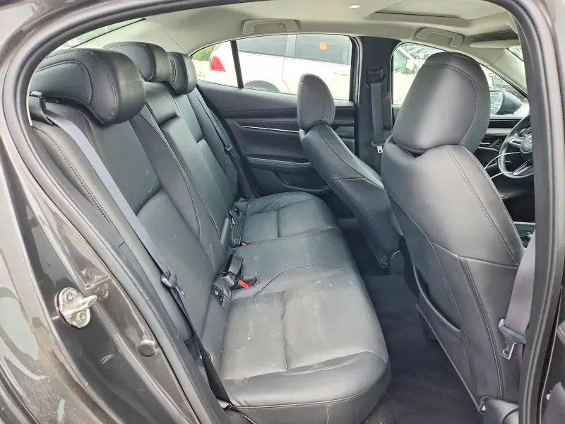 2023 MAZDA 3 PREFERRED  