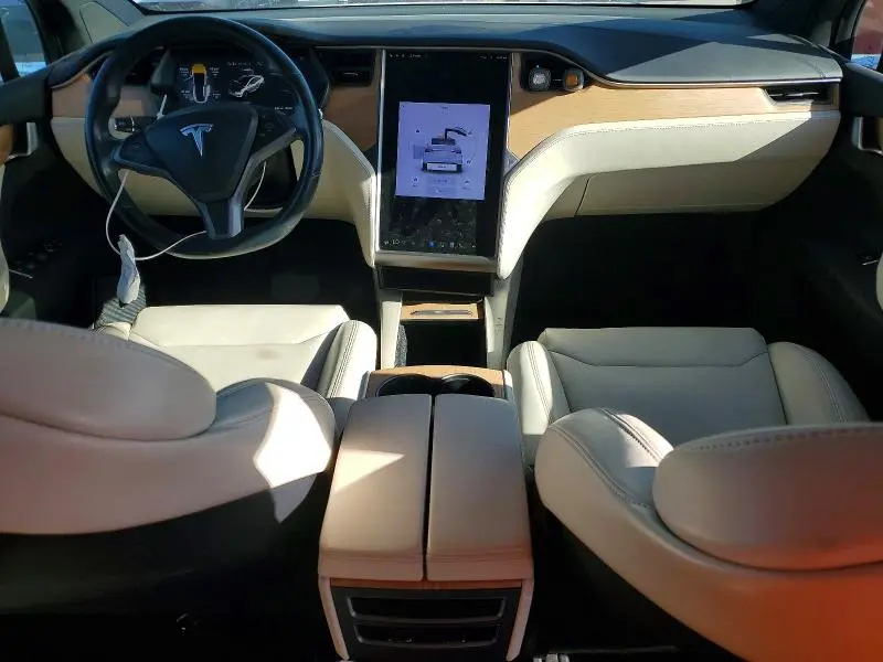 2019 TESLA MODEL X   
