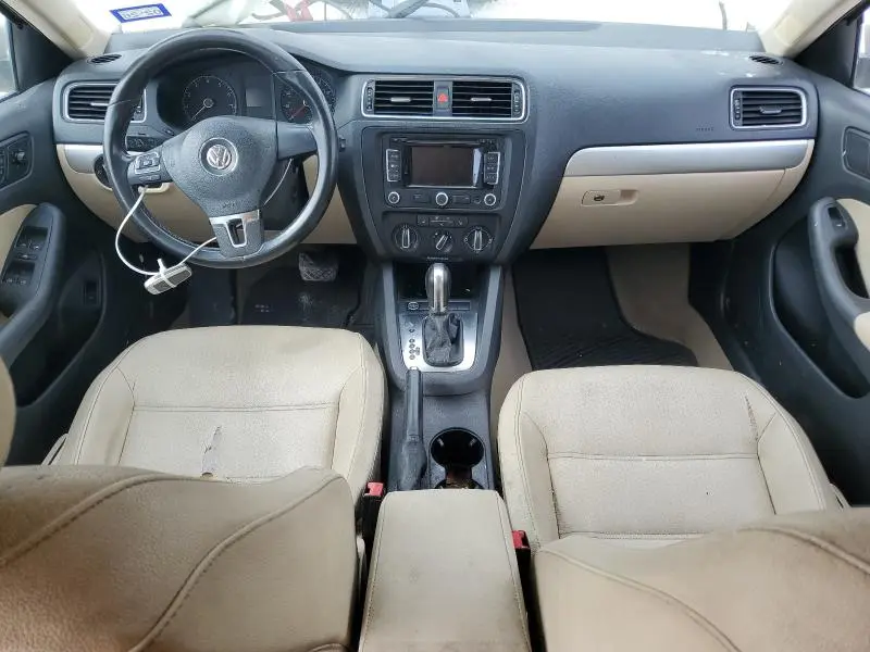 2011 VOLKSWAGEN JETTA SEL