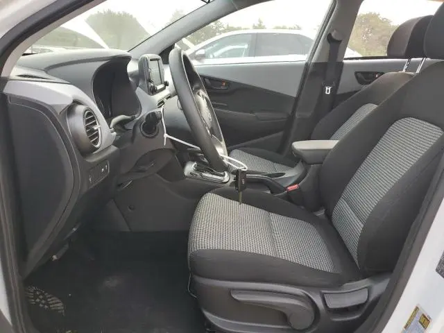 2019 HYUNDAI KONA SE  