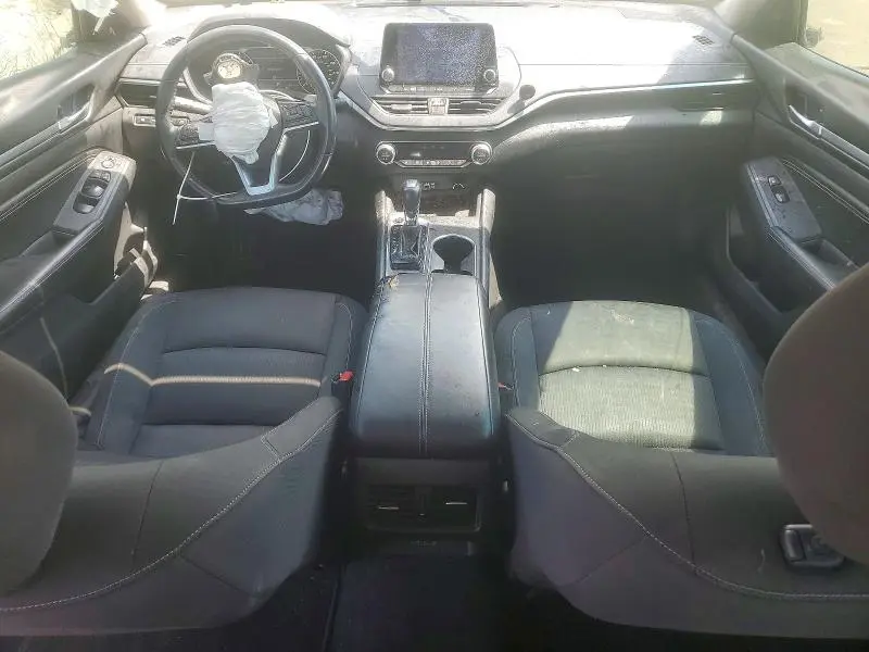 2019 NISSAN ALTIMA SV  