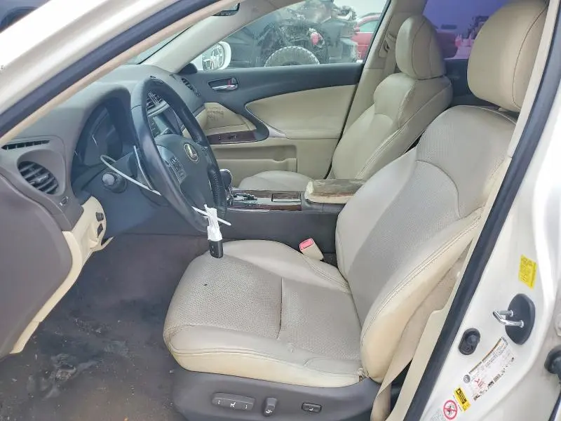 2011 LEXUS IS 250  