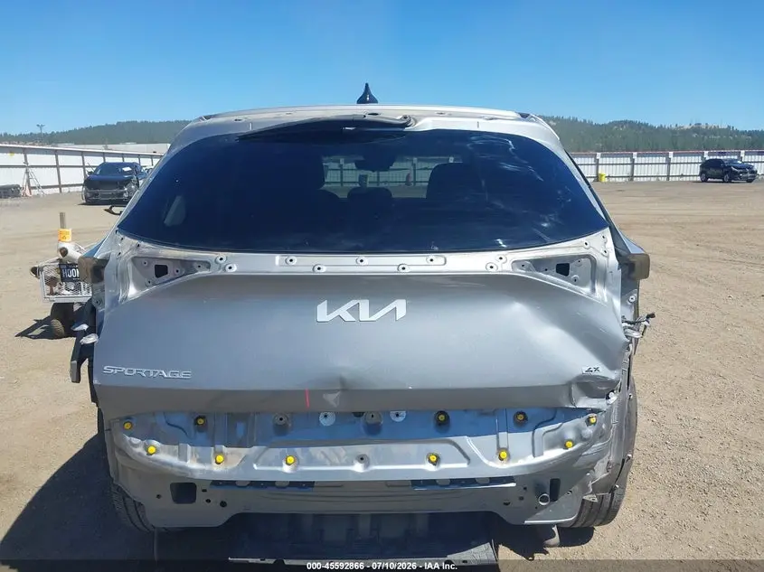 2023 KIA SPORTAGE LX