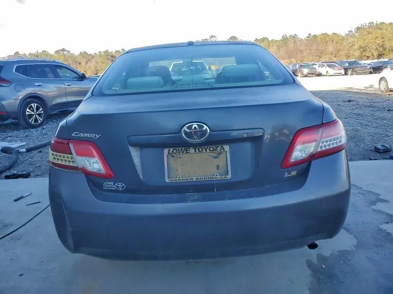 2011 TOYOTA CAMRY BASE  