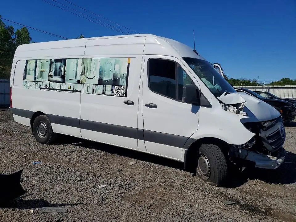 2021 MERCEDES-BENZ SPRINTER 2500  