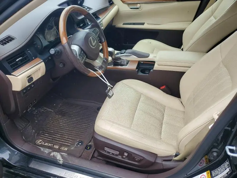 2017 LEXUS ES 300H  