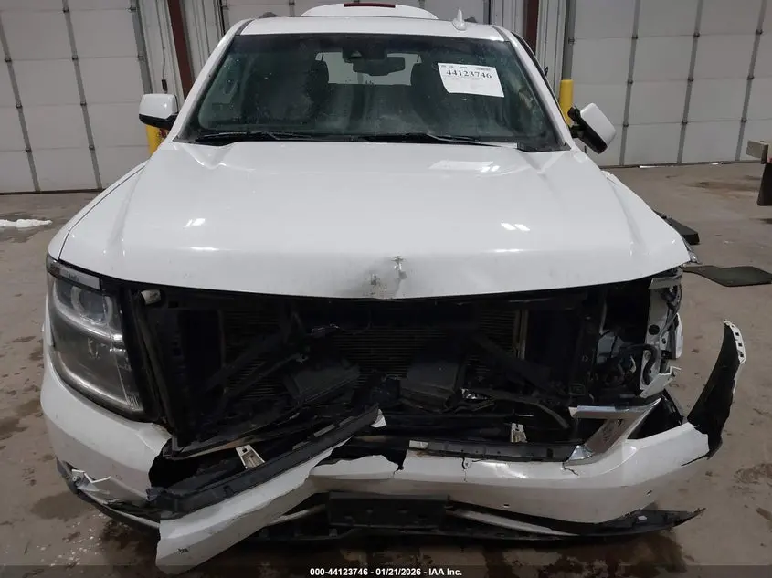 2016 CHEVROLET SUBURBAN LT