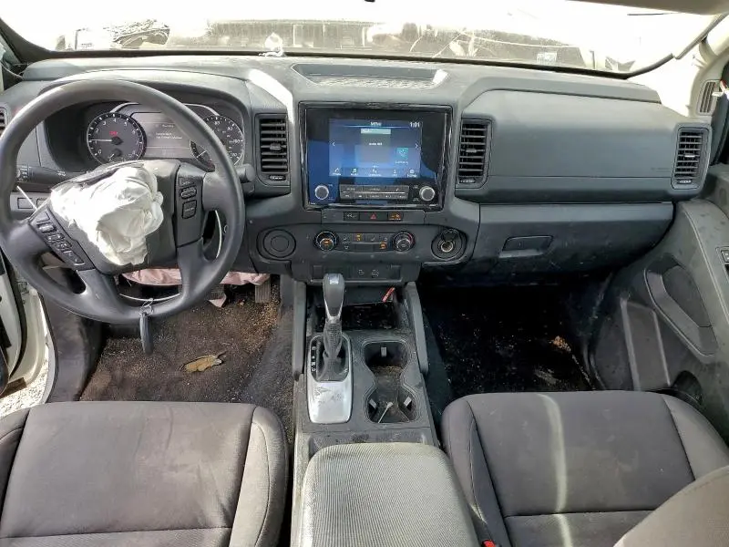 2024 NISSAN FRONTIER S  