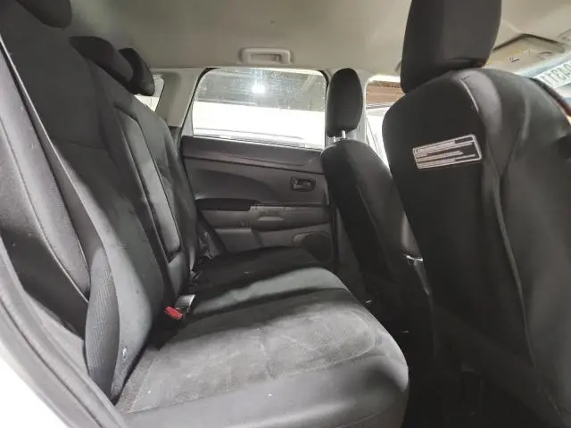 2013 MITSUBISHI OUTLANDER SPORT ES  