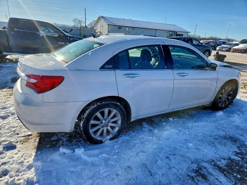 2013 CHRYSLER 200 LIMITED  