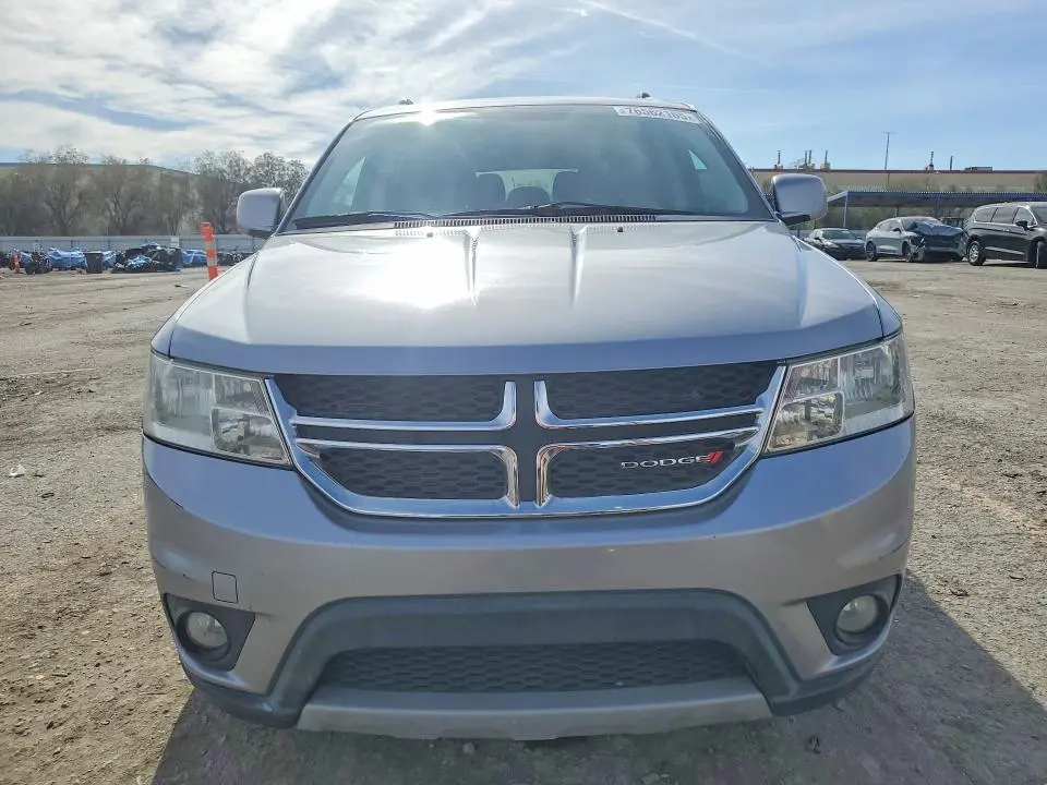2015 DODGE JOURNEY SXT  