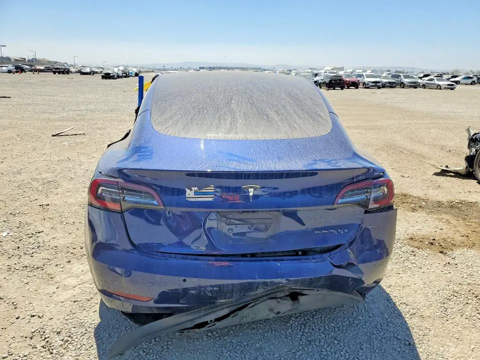 2018 TESLA MODEL 3   