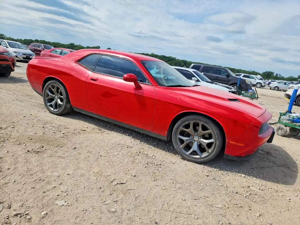 2015 DODGE CHALLENGER SXT  