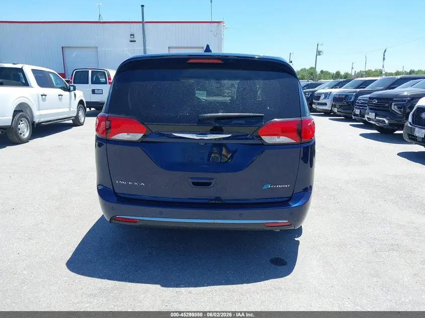 2018 CHRYSLER PACIFICA HYBRID TOURING PLUS