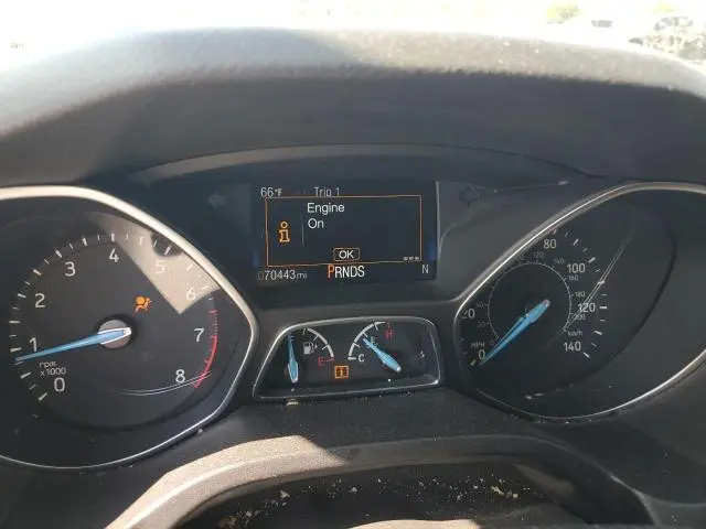 2017 FORD FOCUS SE  