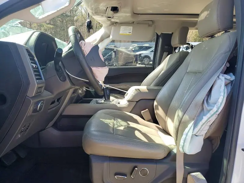 2019 FORD EXPEDITION XLT  