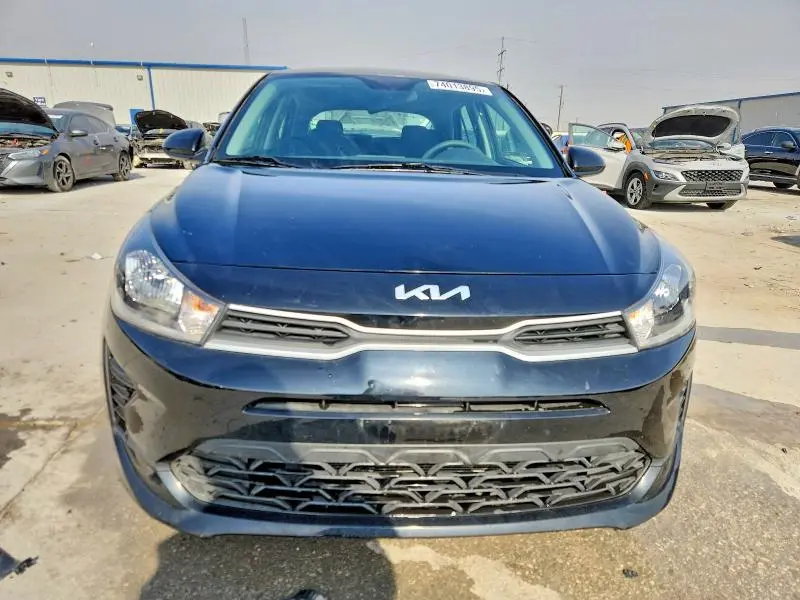 2023 KIA RIO S  