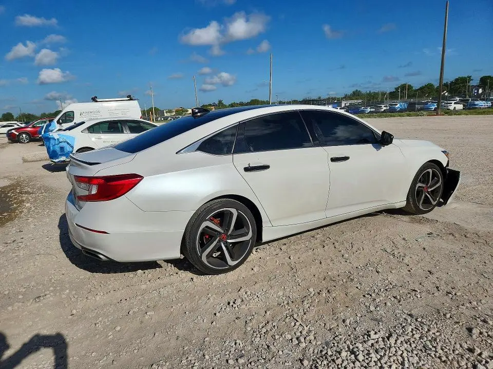 2022 HONDA ACCORD SPORT  
