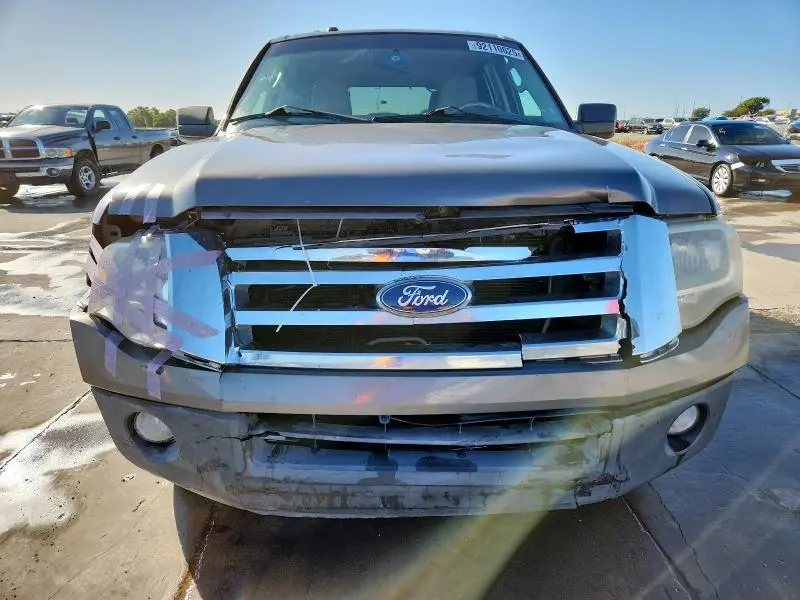 2011 FORD EXPEDITION XL  