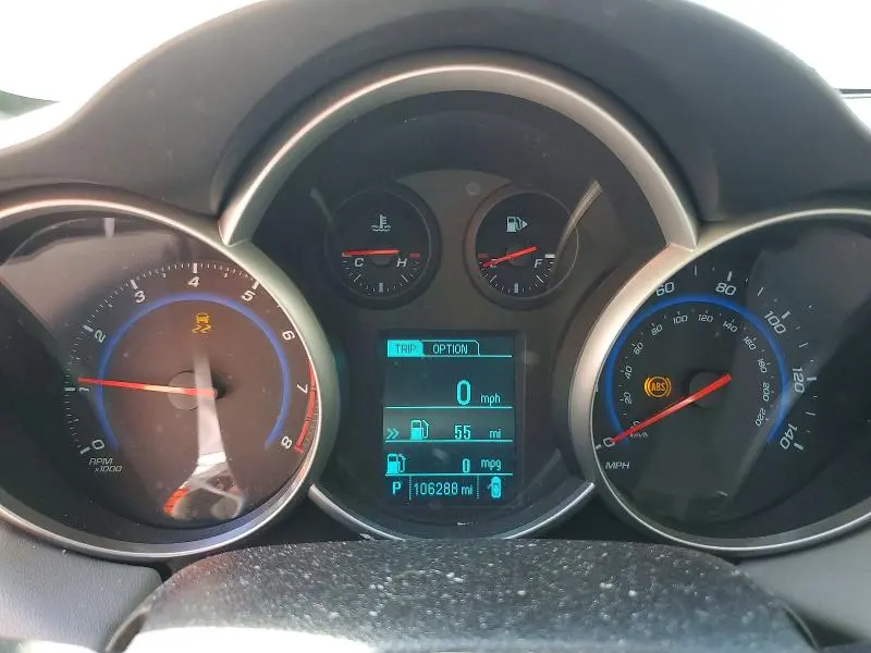 2015 CHEVROLET CRUZE LS  