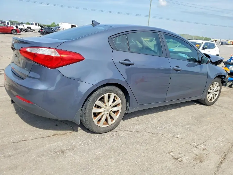 2016 KIA FORTE LX  