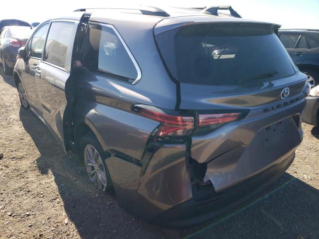 2021 TOYOTA SIENNA LE