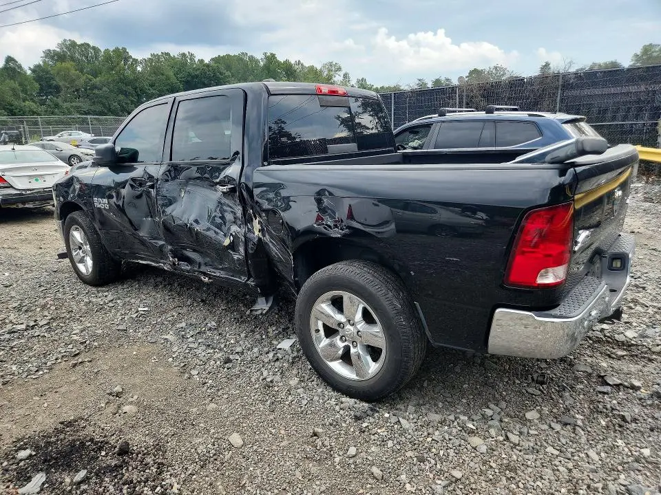 2014 RAM 1500 SLT  