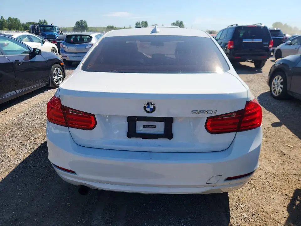 2012 BMW 320 I  